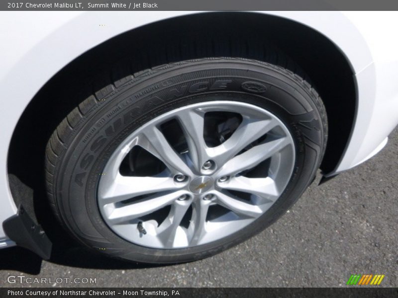 Summit White / Jet Black 2017 Chevrolet Malibu LT