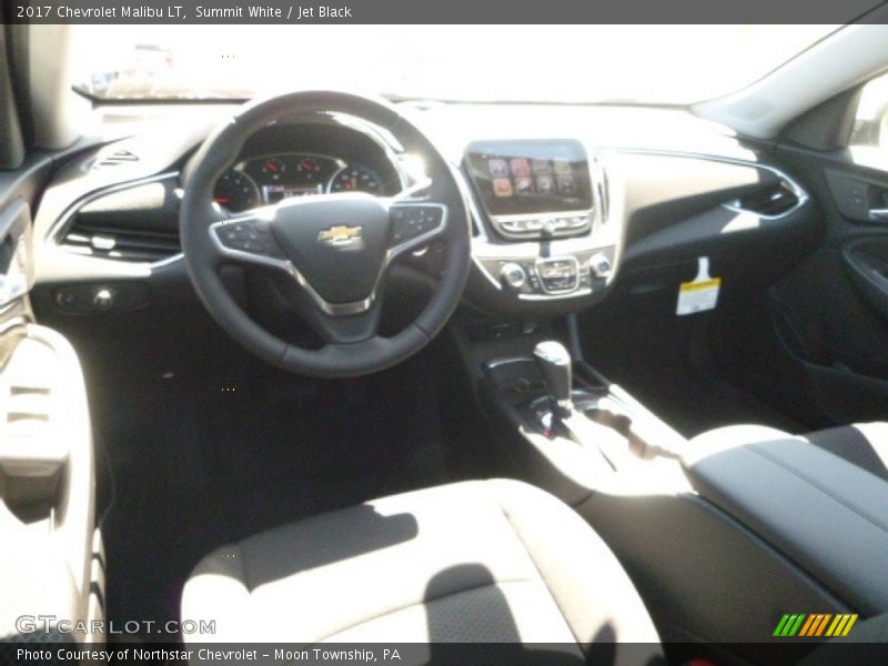 Summit White / Jet Black 2017 Chevrolet Malibu LT
