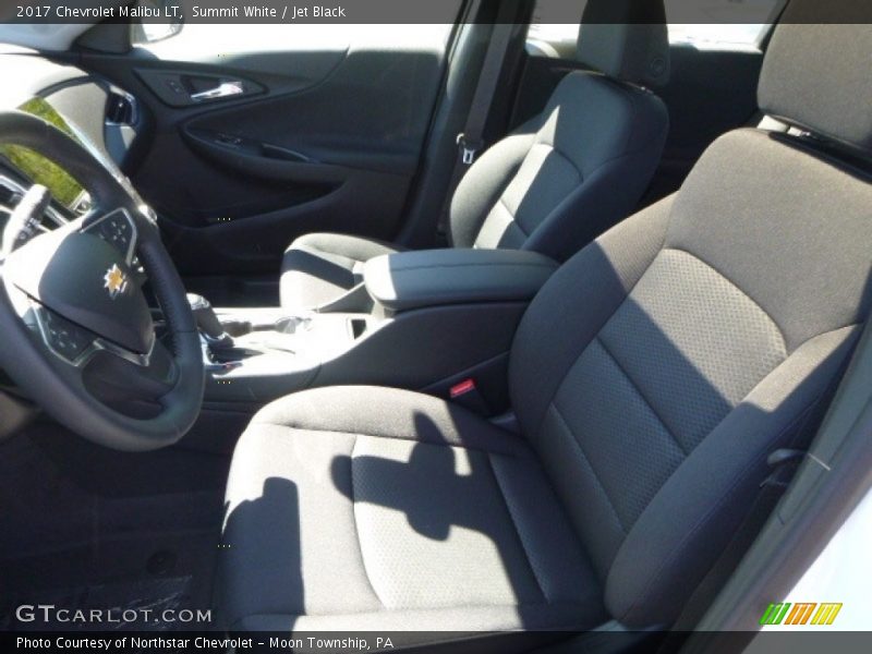 Summit White / Jet Black 2017 Chevrolet Malibu LT
