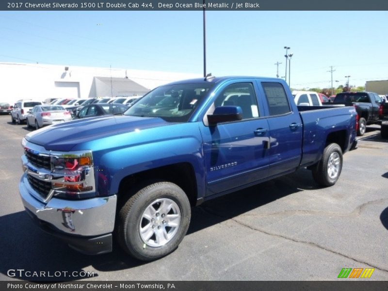 Deep Ocean Blue Metallic / Jet Black 2017 Chevrolet Silverado 1500 LT Double Cab 4x4