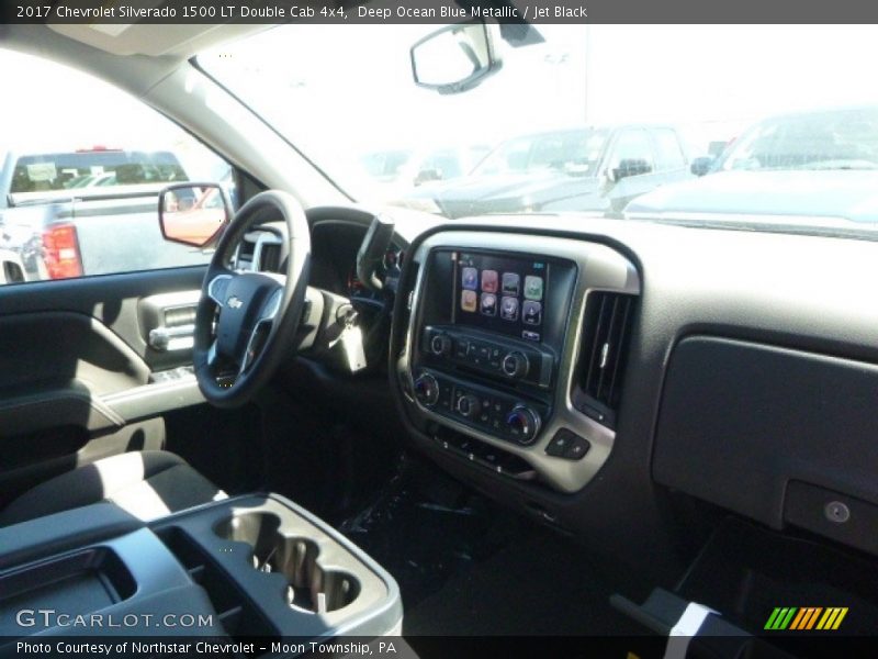 Deep Ocean Blue Metallic / Jet Black 2017 Chevrolet Silverado 1500 LT Double Cab 4x4