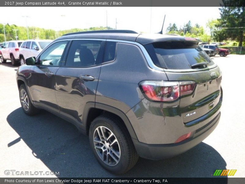 Granite Crystal Metallic / Black 2017 Jeep Compass Latitude 4x4