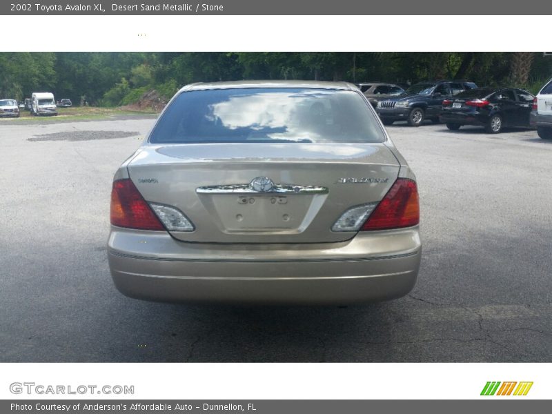 Desert Sand Metallic / Stone 2002 Toyota Avalon XL