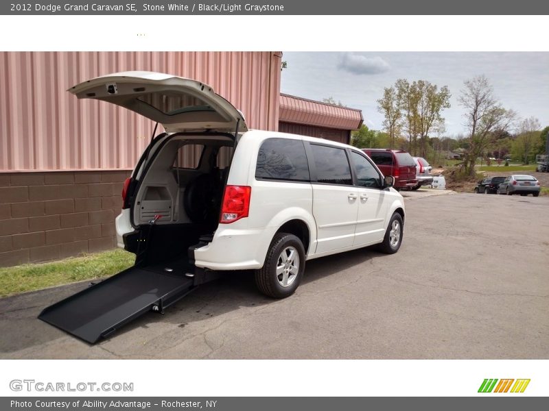 Stone White / Black/Light Graystone 2012 Dodge Grand Caravan SE