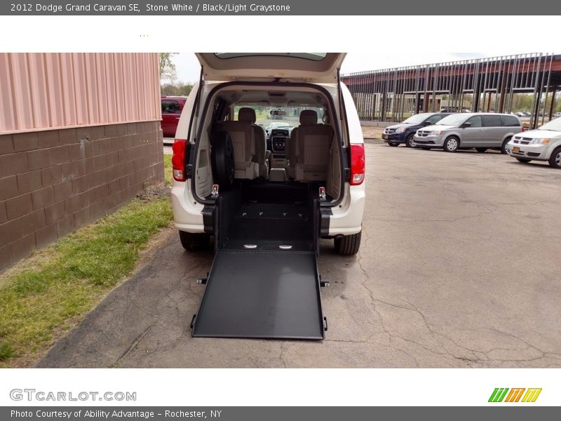 Stone White / Black/Light Graystone 2012 Dodge Grand Caravan SE