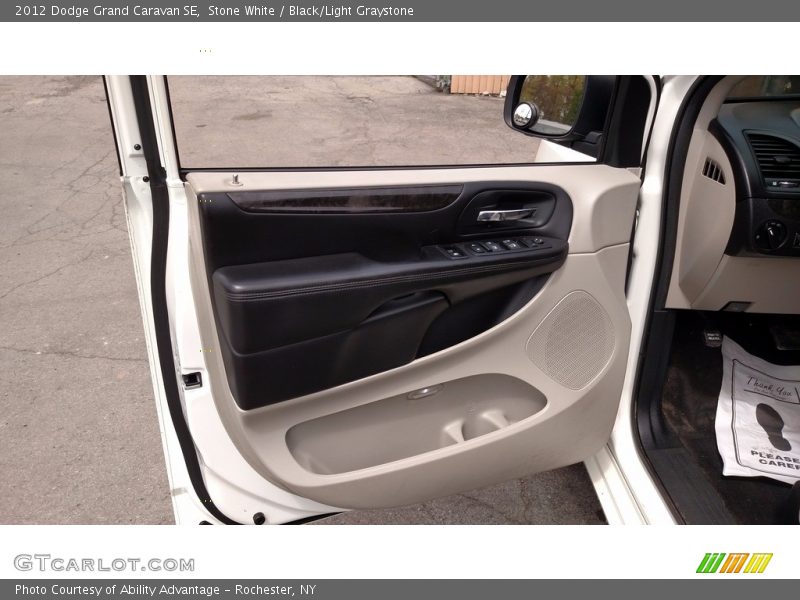 Stone White / Black/Light Graystone 2012 Dodge Grand Caravan SE