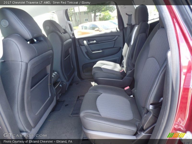 Siren Red Tintcoat / Ebony 2017 Chevrolet Traverse LT AWD