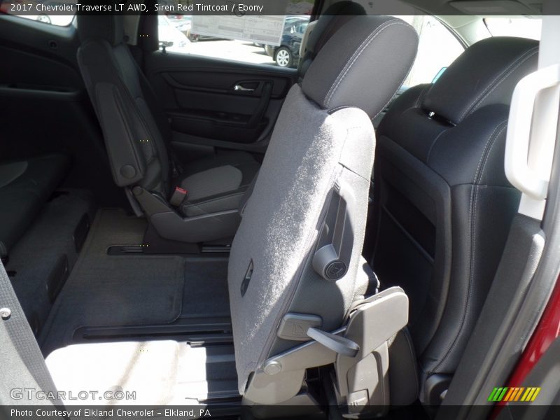 Siren Red Tintcoat / Ebony 2017 Chevrolet Traverse LT AWD