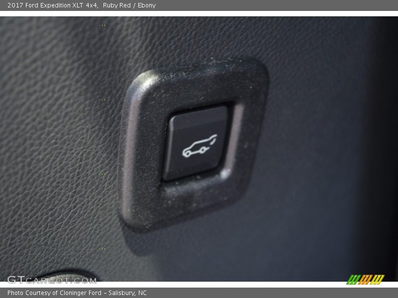 Ruby Red / Ebony 2017 Ford Expedition XLT 4x4