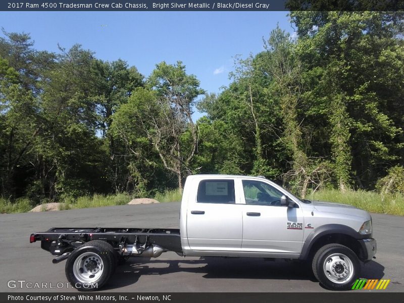 Bright Silver Metallic / Black/Diesel Gray 2017 Ram 4500 Tradesman Crew Cab Chassis