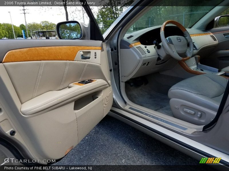 Desert Sand Mica / Ivory 2006 Toyota Avalon Limited