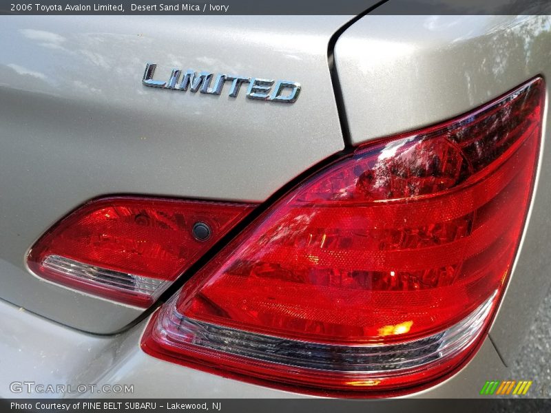 Desert Sand Mica / Ivory 2006 Toyota Avalon Limited