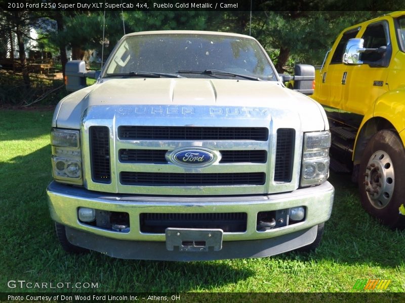 Pueblo Gold Metallic / Camel 2010 Ford F250 Super Duty XLT SuperCab 4x4