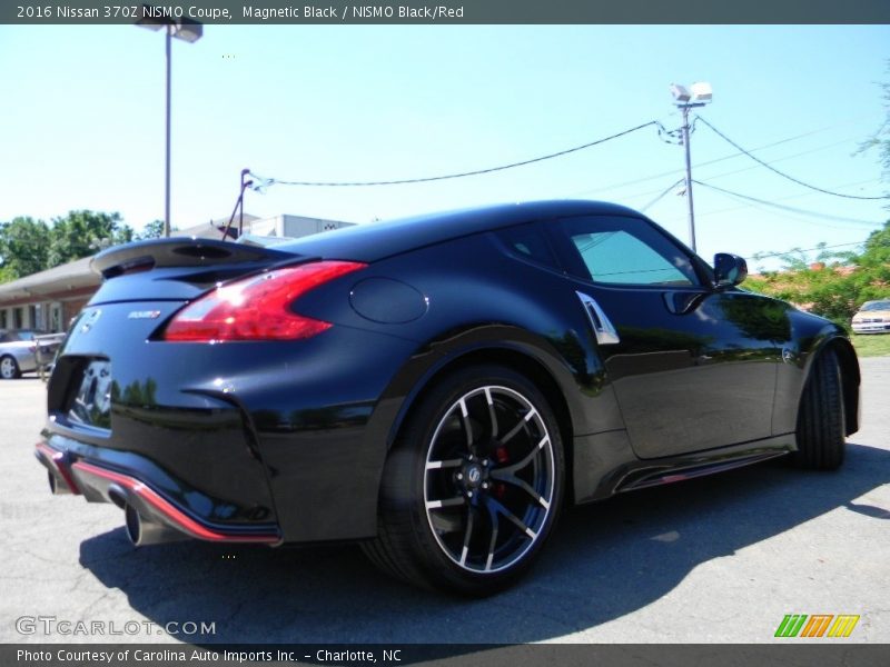 Magnetic Black / NISMO Black/Red 2016 Nissan 370Z NISMO Coupe