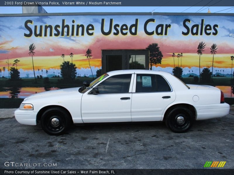 Vibrant White / Medium Parchment 2003 Ford Crown Victoria Police
