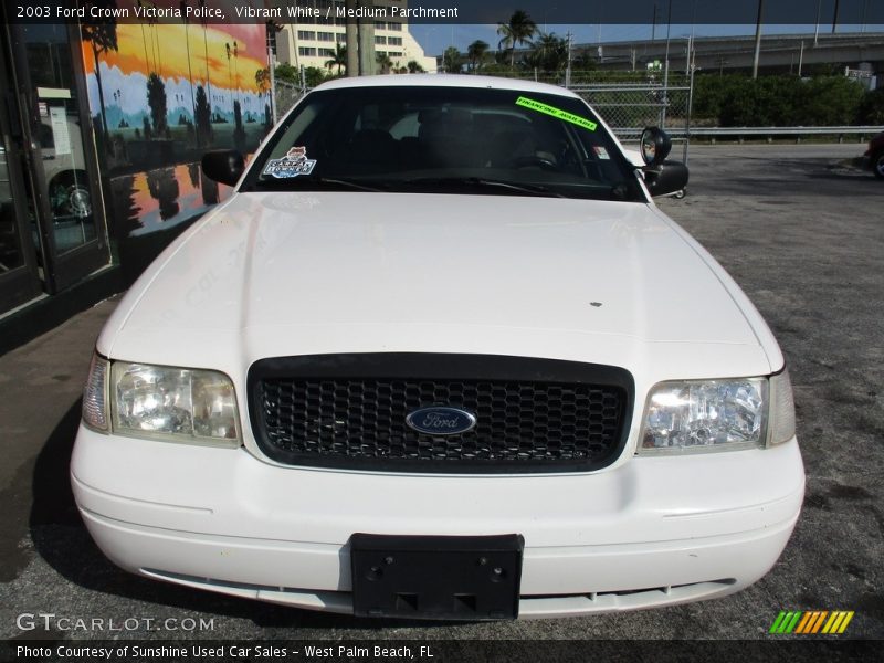 Vibrant White / Medium Parchment 2003 Ford Crown Victoria Police