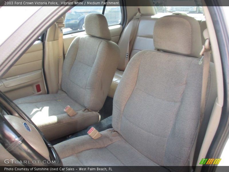 Vibrant White / Medium Parchment 2003 Ford Crown Victoria Police