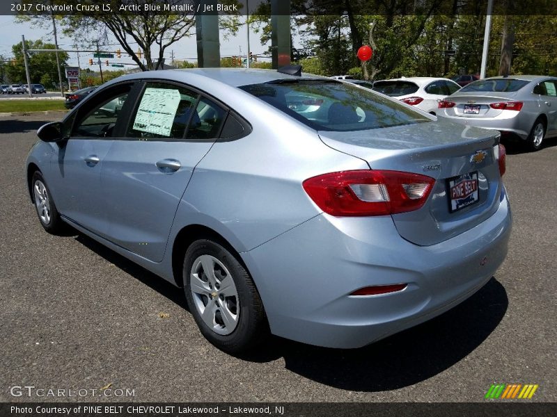 Arctic Blue Metallic / Jet Black 2017 Chevrolet Cruze LS
