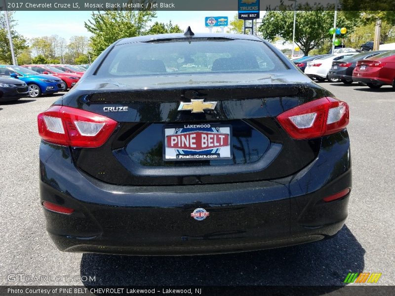 Mosaic Black Metallic / Jet Black 2017 Chevrolet Cruze LS
