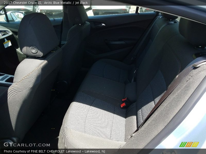 Arctic Blue Metallic / Jet Black 2017 Chevrolet Cruze LS