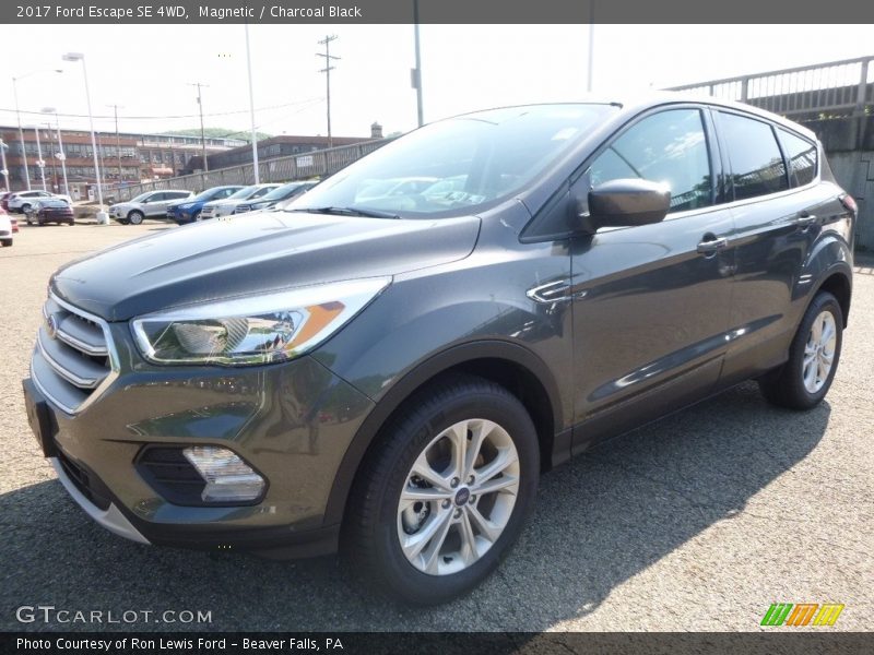 Magnetic / Charcoal Black 2017 Ford Escape SE 4WD