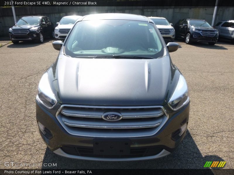Magnetic / Charcoal Black 2017 Ford Escape SE 4WD
