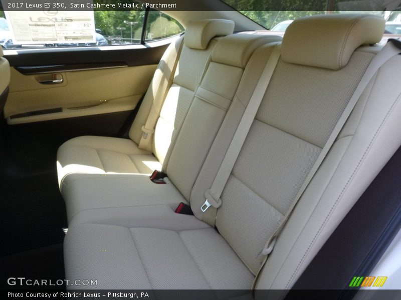 Satin Cashmere Metallic / Parchment 2017 Lexus ES 350