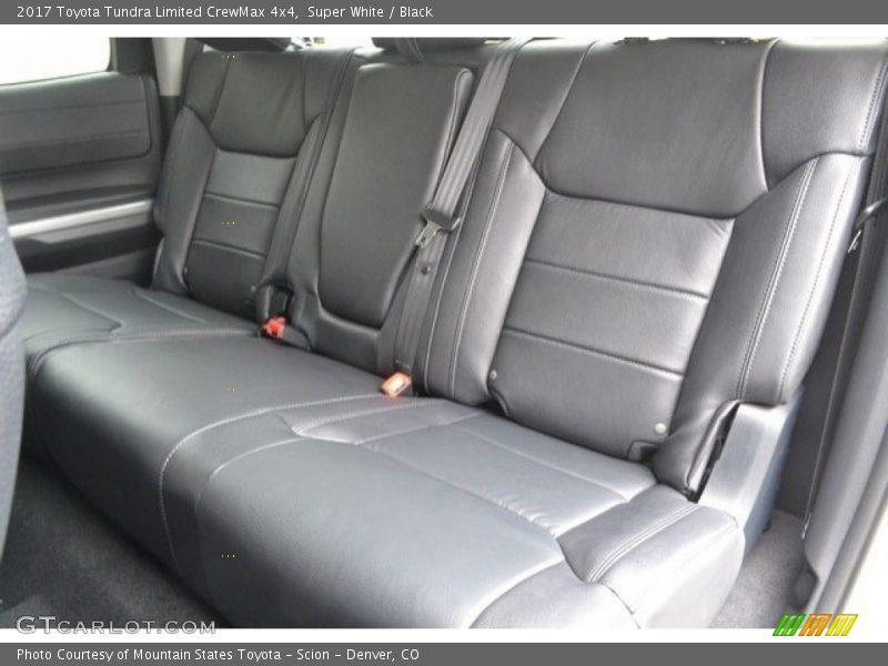 Super White / Black 2017 Toyota Tundra Limited CrewMax 4x4