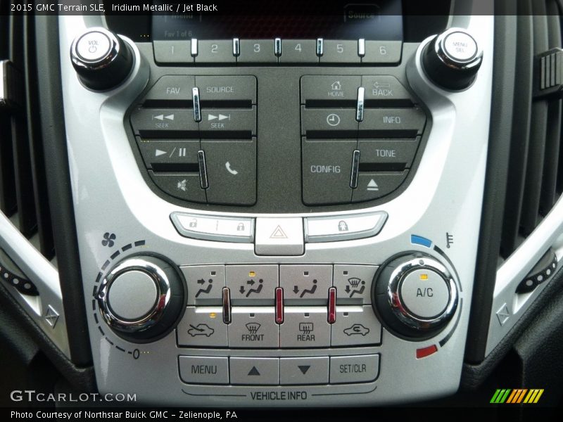 Iridium Metallic / Jet Black 2015 GMC Terrain SLE