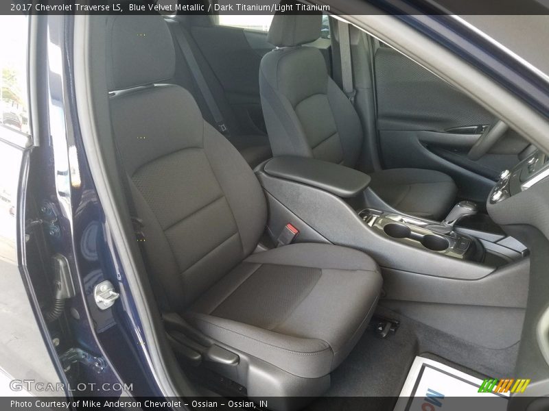 Blue Velvet Metallic / Dark Titanium/Light Titanium 2017 Chevrolet Traverse LS