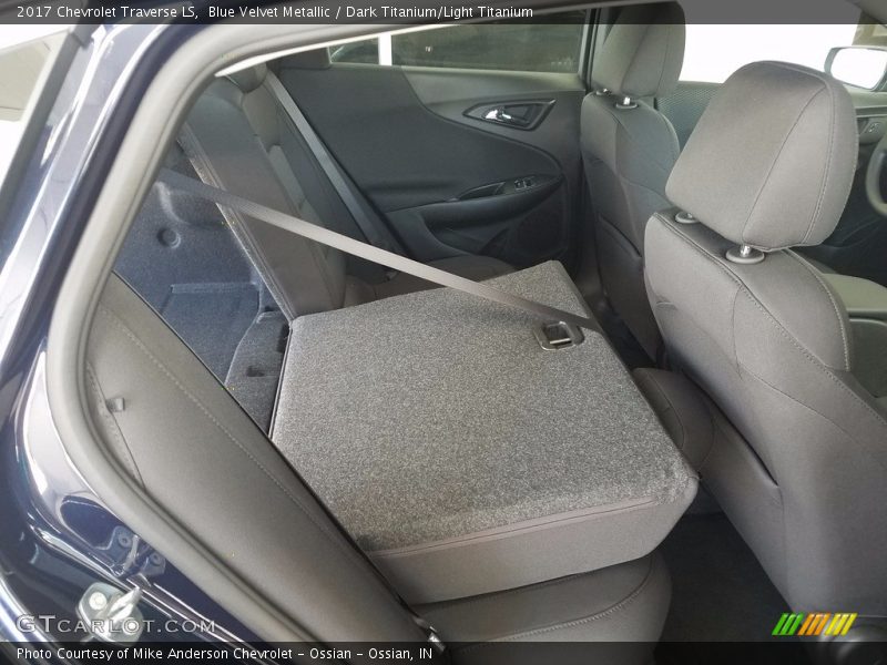 Blue Velvet Metallic / Dark Titanium/Light Titanium 2017 Chevrolet Traverse LS