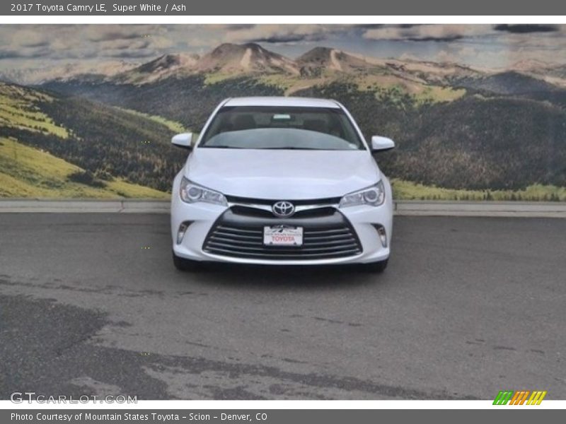 Super White / Ash 2017 Toyota Camry LE