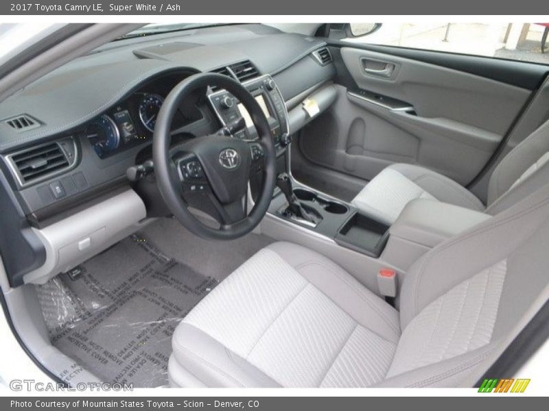 Super White / Ash 2017 Toyota Camry LE