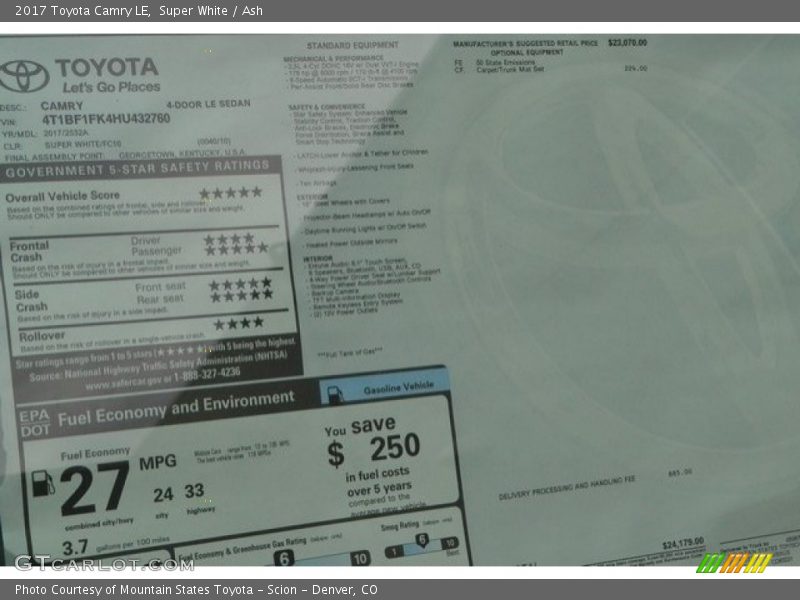 Super White / Ash 2017 Toyota Camry LE