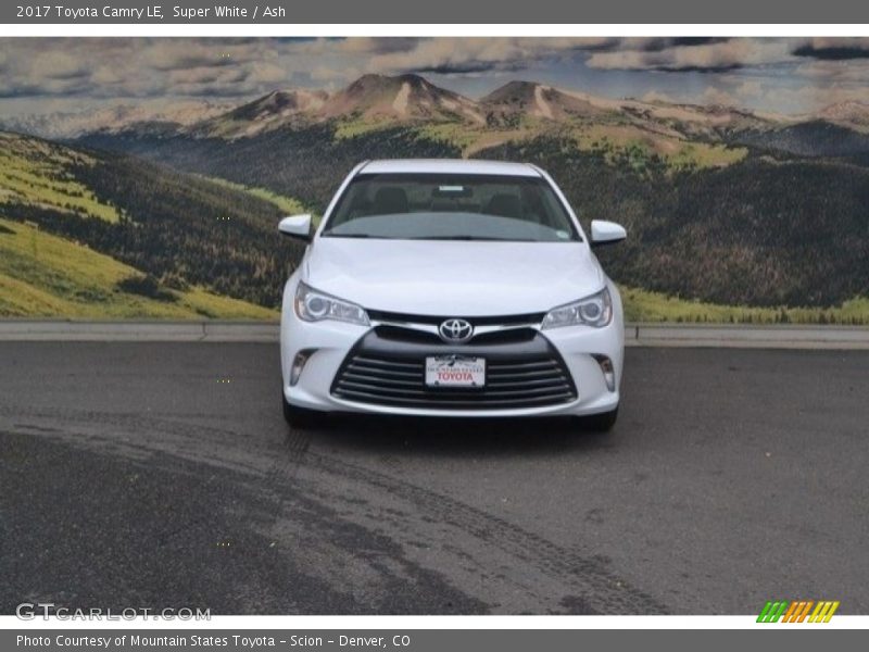 Super White / Ash 2017 Toyota Camry LE