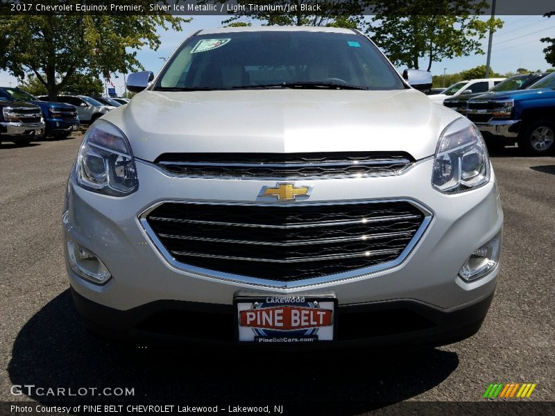 Silver Ice Metallic / Light Titanium/Jet Black 2017 Chevrolet Equinox Premier