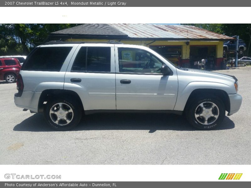 Moondust Metallic / Light Gray 2007 Chevrolet TrailBlazer LS 4x4