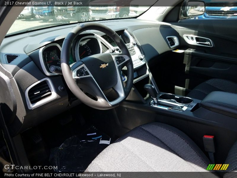 Black / Jet Black 2017 Chevrolet Equinox LT