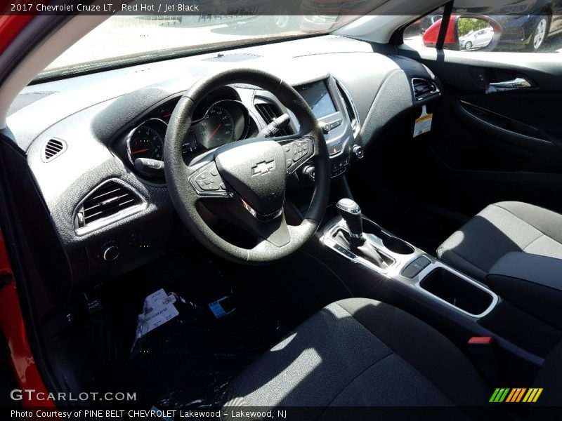 Red Hot / Jet Black 2017 Chevrolet Cruze LT