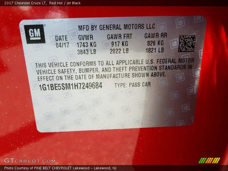 Red Hot / Jet Black 2017 Chevrolet Cruze LT