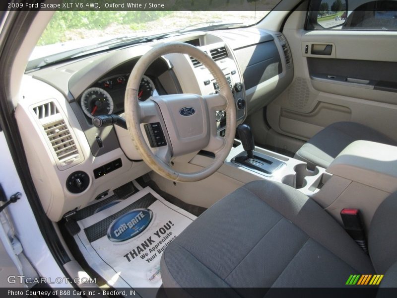 Oxford White / Stone 2009 Ford Escape XLT V6 4WD