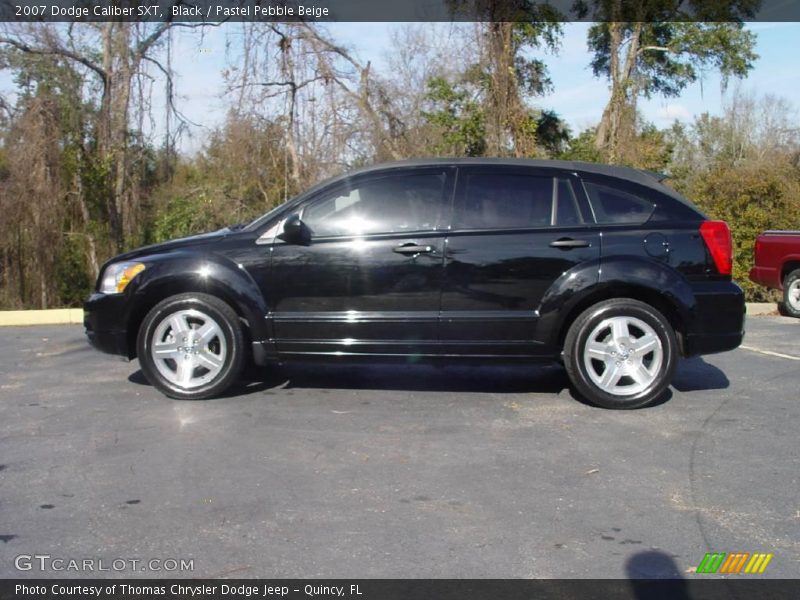 Black / Pastel Pebble Beige 2007 Dodge Caliber SXT