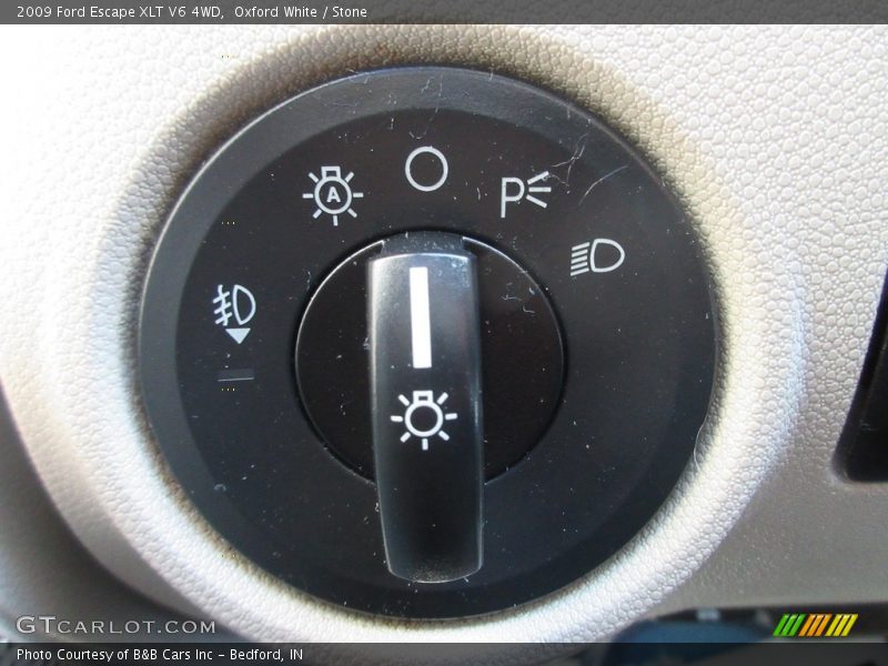 Oxford White / Stone 2009 Ford Escape XLT V6 4WD