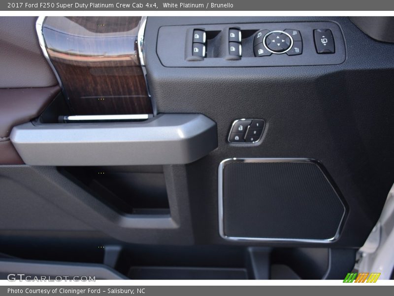 White Platinum / Brunello 2017 Ford F250 Super Duty Platinum Crew Cab 4x4