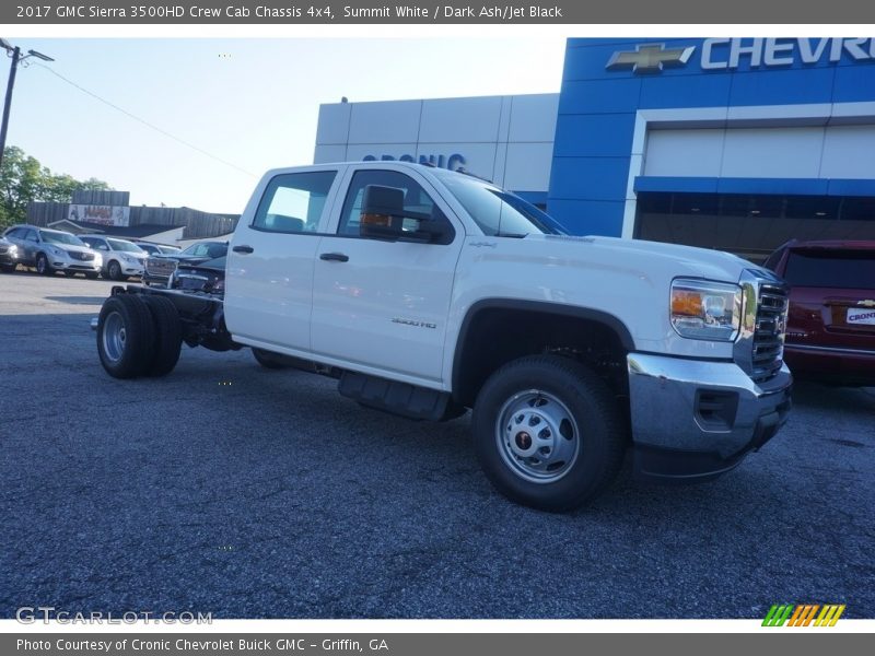 Summit White / Dark Ash/Jet Black 2017 GMC Sierra 3500HD Crew Cab Chassis 4x4
