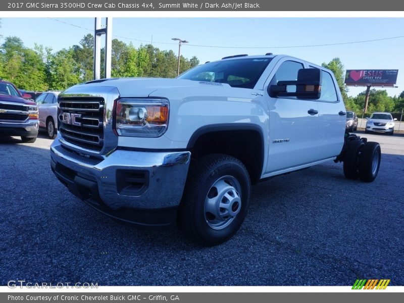 Summit White / Dark Ash/Jet Black 2017 GMC Sierra 3500HD Crew Cab Chassis 4x4