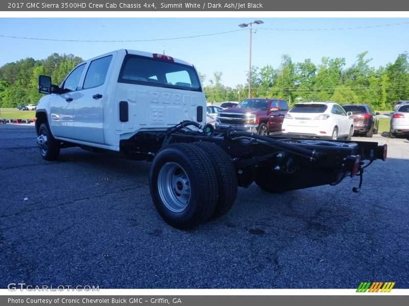 Summit White / Dark Ash/Jet Black 2017 GMC Sierra 3500HD Crew Cab Chassis 4x4