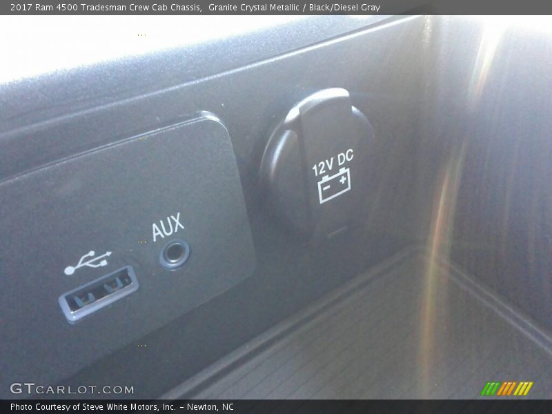 Granite Crystal Metallic / Black/Diesel Gray 2017 Ram 4500 Tradesman Crew Cab Chassis
