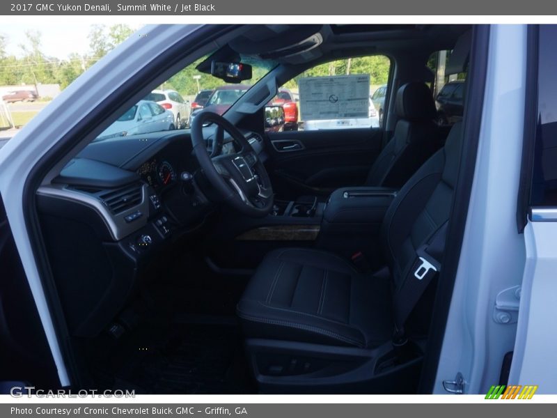 Summit White / Jet Black 2017 GMC Yukon Denali