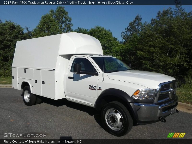 Bright White / Black/Diesel Gray 2017 Ram 4500 Tradesman Regular Cab 4x4 Utility Truck